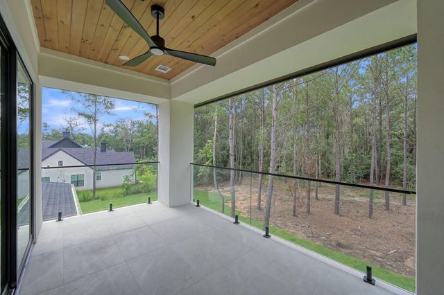 7717 Dog Wood Acres Drive, Montgomery, TX 77316