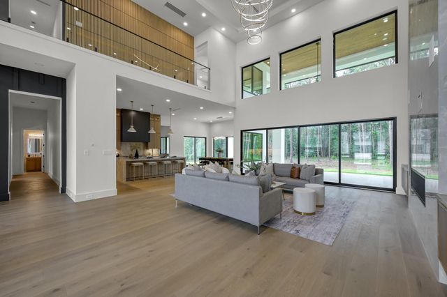 7717 Dog Wood Acres Drive, Montgomery, TX 77316