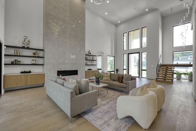 7717 Dog Wood Acres Drive, Montgomery, TX 77316