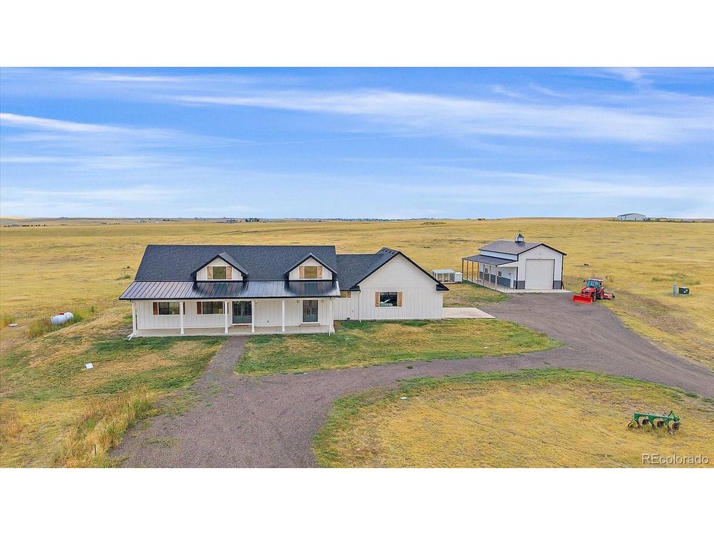 10852 Rolling Vista Trl, Elizabeth, CO 80107