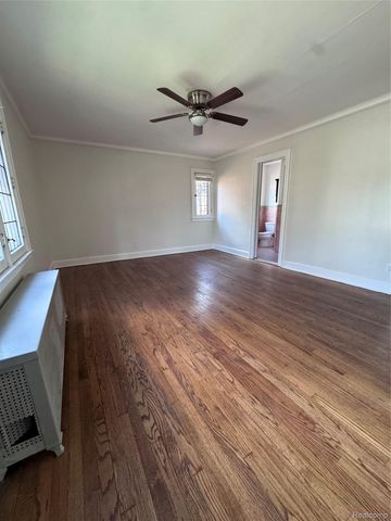 16814 Parkside Street, Detroit, MI 48221