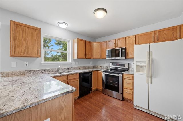 805 Sundance Court, Fenton, MO 63026