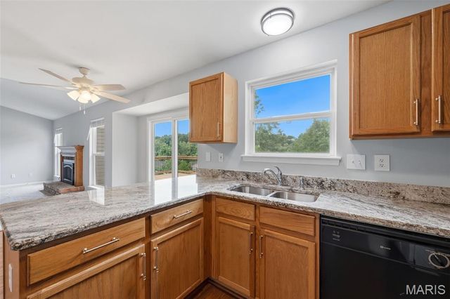 805 Sundance Court, Fenton, MO 63026