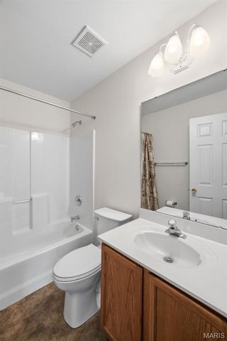 805 Sundance Court, Fenton, MO 63026