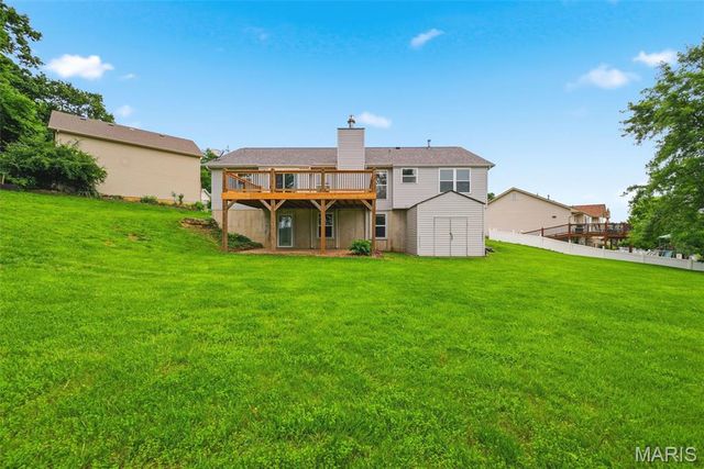 805 Sundance Court, Fenton, MO 63026