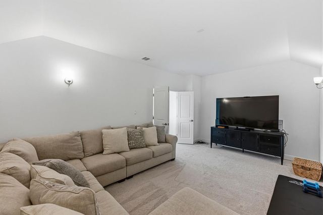 6700 Cliff Rose DR, Spicewood, TX 78669