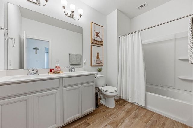 6700 Cliff Rose DR, Spicewood, TX 78669