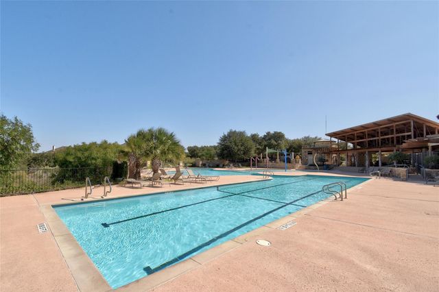 6700 Cliff Rose DR, Spicewood, TX 78669