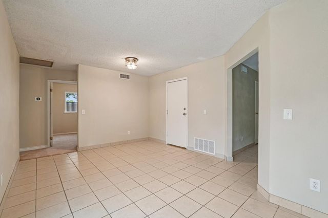 4117 Ashgrove Way, Sacramento, CA 95826