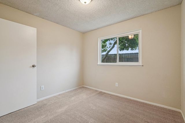 4117 Ashgrove Way, Sacramento, CA 95826