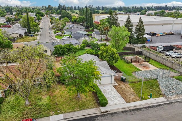 4117 Ashgrove Way, Sacramento, CA 95826