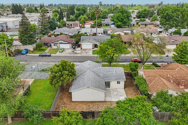 4117 Ashgrove Way, Sacramento, CA 95826