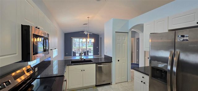 8214 BELLAFIORE WAY, Boynton Beach, FL 33472