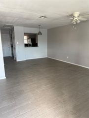 3366 Burke Road 158, Pasadena, TX 77504