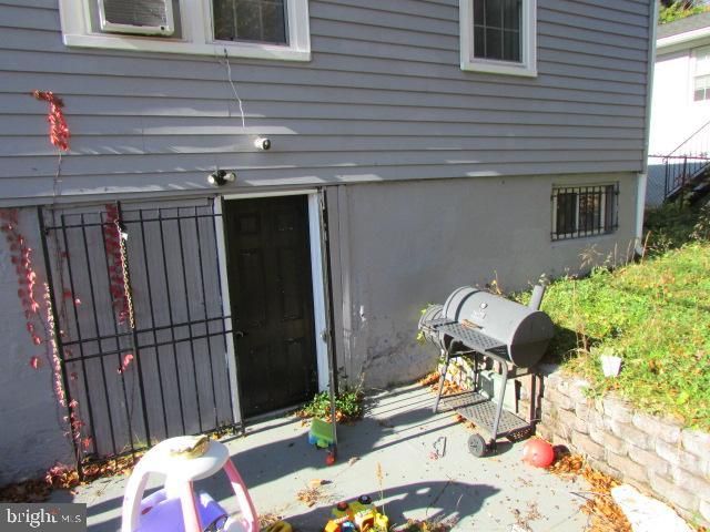 1629 QUARTER AVE, Capitol Heights, MD 20743