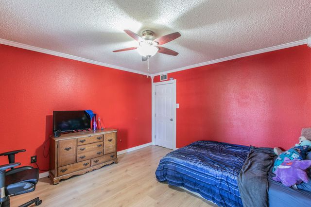 3105 Oakridge Drive, Corsicana, TX 75110