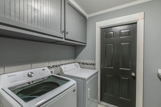 3105 Oakridge Drive, Corsicana, TX 75110