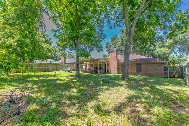 3105 Oakridge Drive, Corsicana, TX 75110