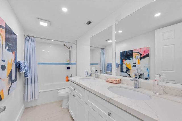 2202 S Cypress Bend Drive 606, Pompano Beach, FL 33069