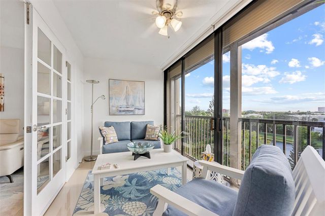 2202 S Cypress Bend Drive 606, Pompano Beach, FL 33069