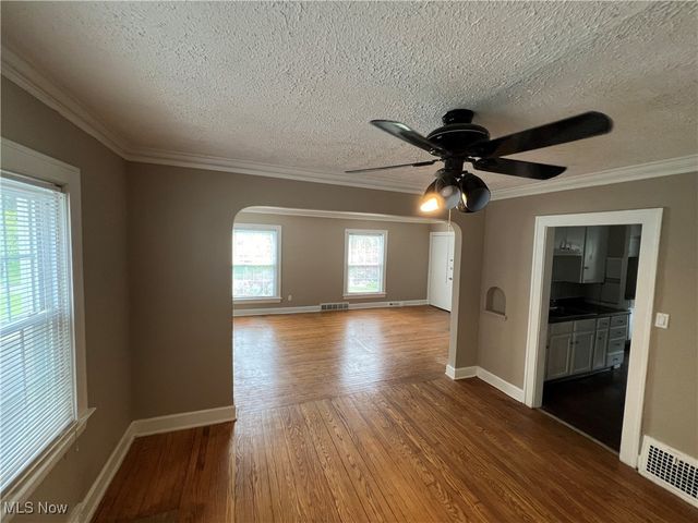 3638 Glencairn Road, Shaker Heights, OH 44122