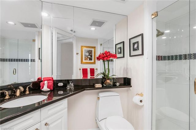 4021 Gulf Shore BLVD N # 903, Naples, FL 34103