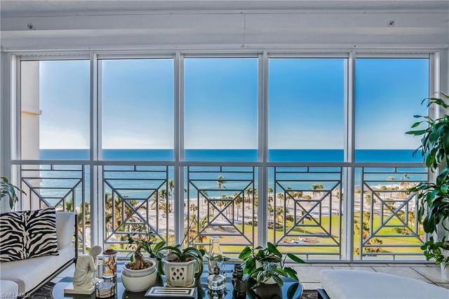 4021 Gulf Shore BLVD N # 903, Naples, FL 34103