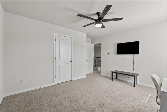 297 Twin Lakes Boulevard W, West Columbia, TX 77486