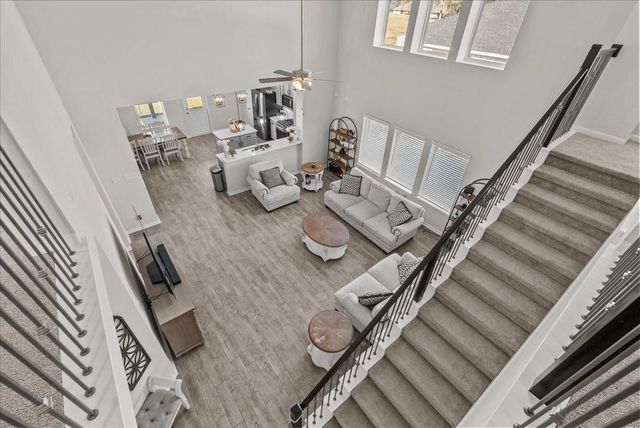 297 Twin Lakes Boulevard W, West Columbia, TX 77486