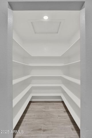 7001 W NORTH Lane, Peoria, AZ 85345