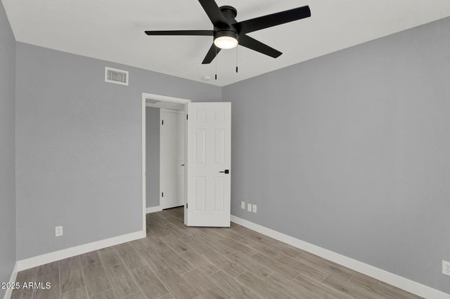 7001 W NORTH Lane, Peoria, AZ 85345