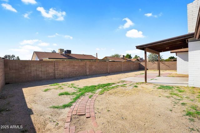 7001 W NORTH Lane, Peoria, AZ 85345