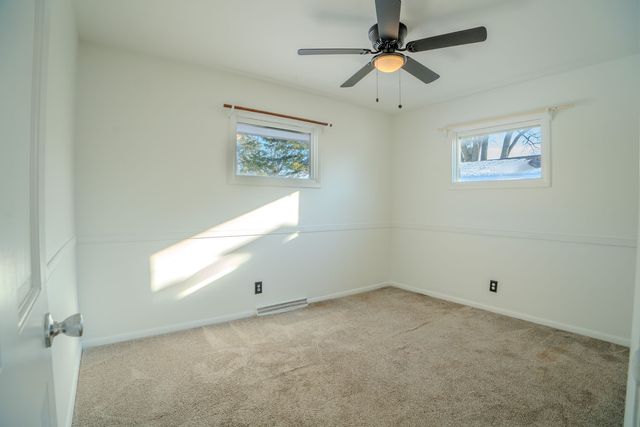 307 Hill Avenue, North Aurora, IL 60542