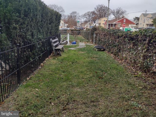 7607 PARK DR, Parkville, MD 21234