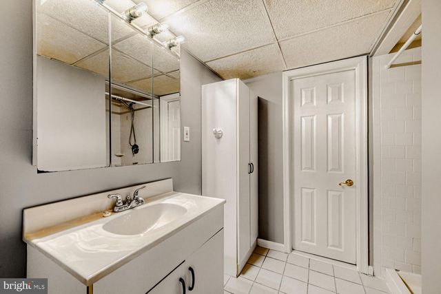 7607 PARK DR, Parkville, MD 21234