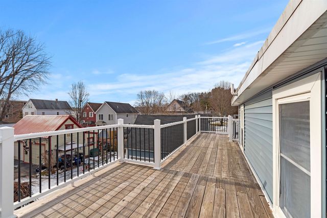 374 Bartlett Street, Manchester, NH 03102