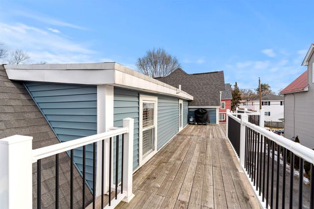 374 Bartlett Street, Manchester, NH 03102