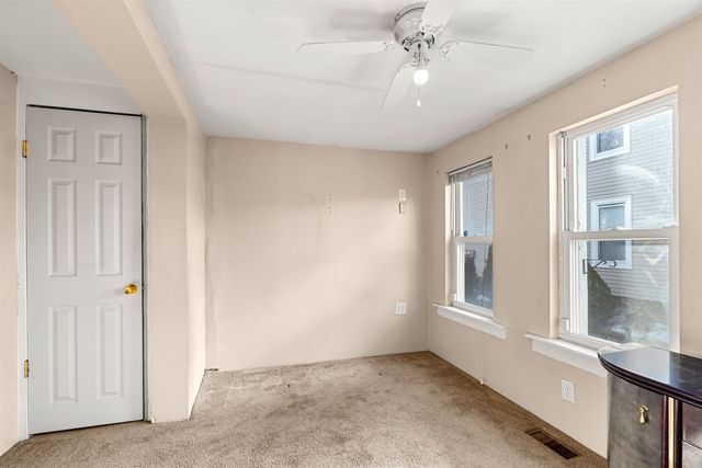 374 Bartlett Street, Manchester, NH 03102