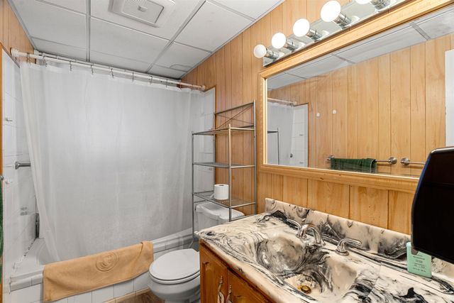 374 Bartlett Street, Manchester, NH 03102