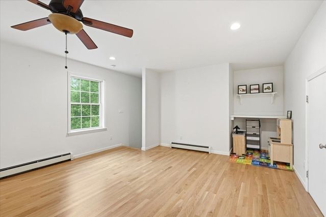 94 High St, Hingham, MA 02043