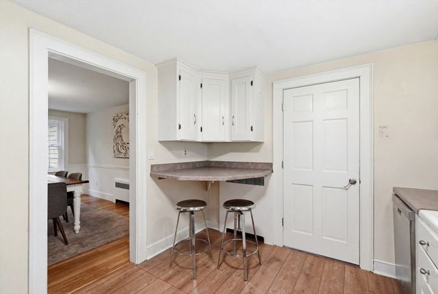94 High St, Hingham, MA 02043