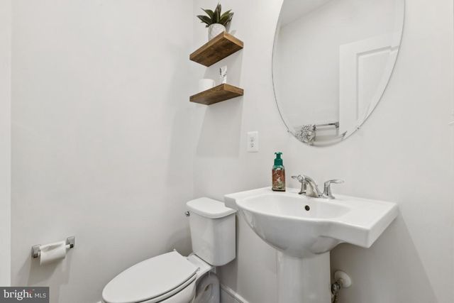 3578 STEPHENSONS HILL LN, Marshall, VA 20115