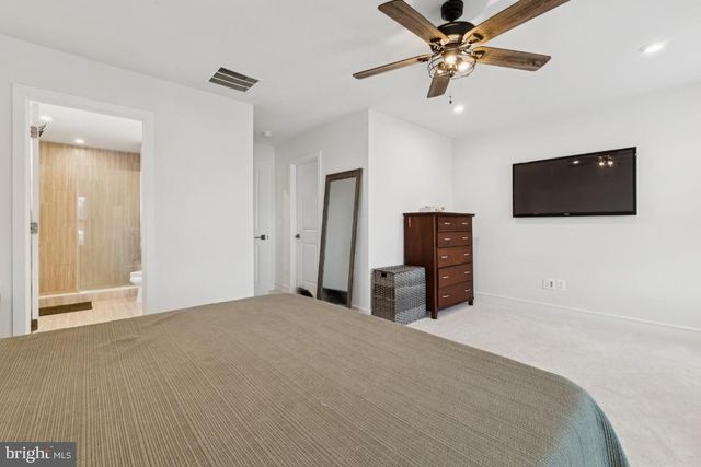 3578 STEPHENSONS HILL LN, Marshall, VA 20115