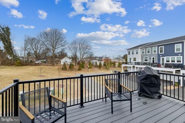 3578 STEPHENSONS HILL LN, Marshall, VA 20115