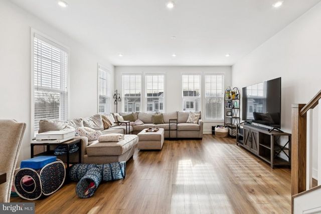 3578 STEPHENSONS HILL LN, Marshall, VA 20115