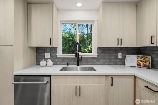 12116 SE 71st Street, Newcastle, WA 98056
