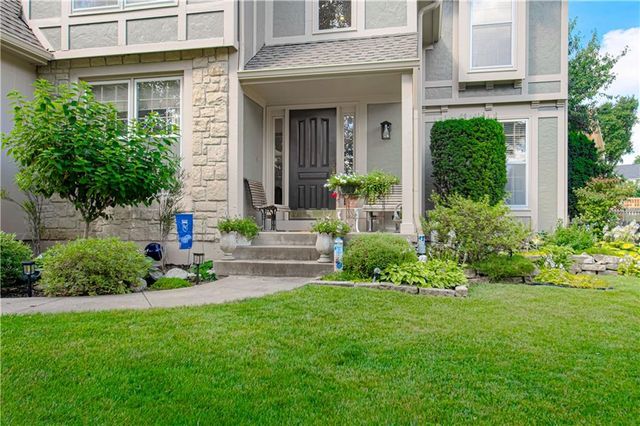 12814 Bond Street, Overland Park, KS 66213