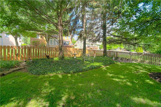 12814 Bond Street, Overland Park, KS 66213