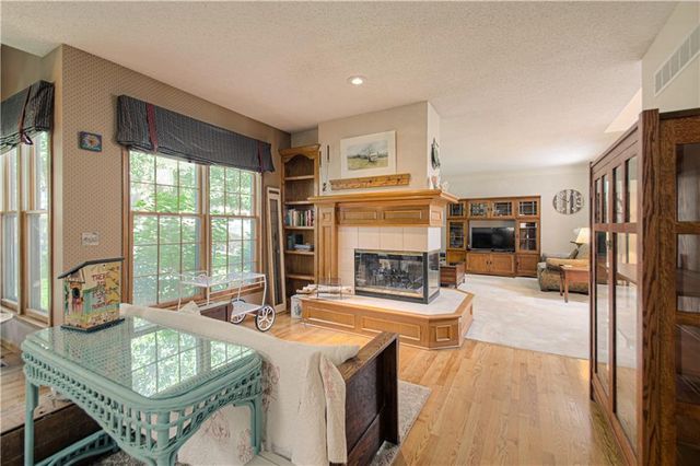 12814 Bond Street, Overland Park, KS 66213