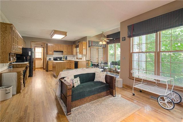 12814 Bond Street, Overland Park, KS 66213